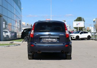 Подержанный автомобиль LADA (ВАЗ) Kalina Hatchback 2012 года (6 фото)