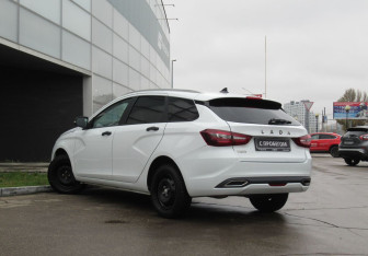 Подержанный автомобиль LADA (ВАЗ) Vesta Wagon 2024 года (7 фото)