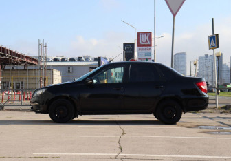 Подержанный автомобиль LADA (ВАЗ) Granta Sedan 2023 года (8 фото)
