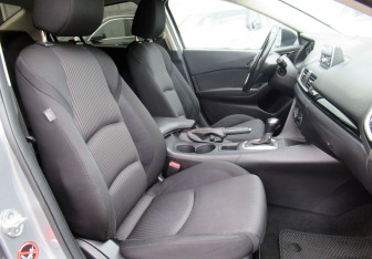 Подержанный автомобиль Mazda 3 Sedan 2013 года (10 фото)