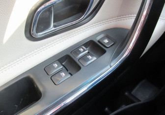 Подержанный автомобиль Kia Ceed Wagon 2015 года (14 фото)