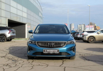 Подержанный автомобиль Geely Emgrand 2023 года (2 фото)