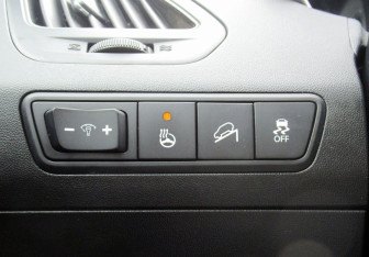 Подержанный автомобиль Hyundai ix35 2014 года (15 фото)