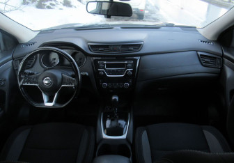 Подержанный автомобиль Nissan Qashqai 2019 года (13 фото)