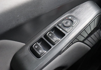 Подержанный автомобиль Haval H3 2024 года (19 фото)