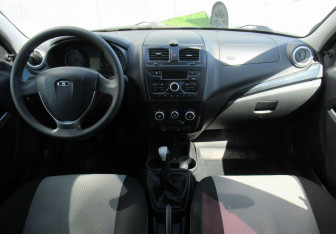 Подержанный автомобиль LADA (ВАЗ) Kalina Wagon 2016 года (13 фото)