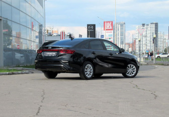 Подержанный автомобиль Kia Cerato Sedan 2020 года (5 фото)