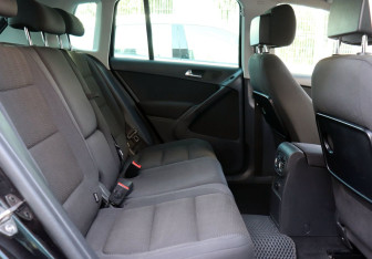 Подержанный автомобиль Volkswagen Tiguan 2014 года (11 фото)