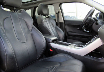 Подержанный автомобиль Land Rover Range Rover Evoque 2012 года (14 фото)