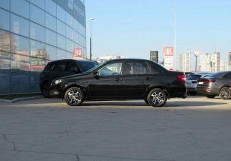 Подержанный автомобиль LADA (ВАЗ) Granta Sedan 2023 года (8 фото)