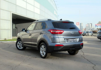 Подержанный автомобиль Hyundai Creta 2016 года (7 фото)