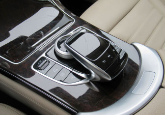 Подержанный автомобиль Mercedes-Benz GLC Coupe 2016 года (19 фото)