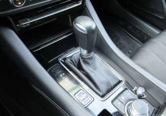 Подержанный автомобиль Mazda 6 Sedan 2019 года (16 фото)