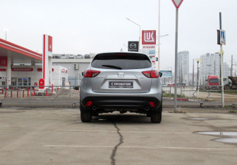 Подержанный автомобиль Mazda CX-5 2015 года (6 фото)