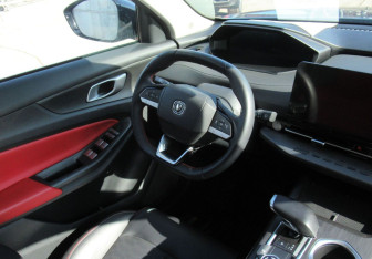 Подержанный автомобиль Changan CS55PLUS 2024 года (12 фото)
