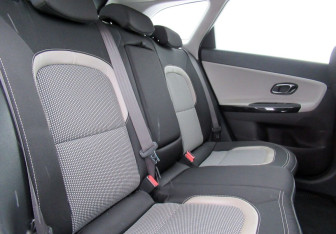 Подержанный автомобиль Kia Ceed Wagon 2015 года (11 фото)