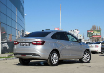Подержанный автомобиль LADA (ВАЗ) Vesta Sedan 2025 года (5 фото)