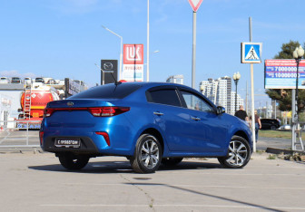 Подержанный автомобиль Kia Rio Sedan 2019 года (5 фото)