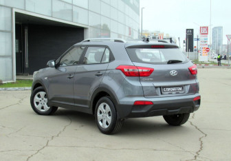 Подержанный автомобиль Hyundai Creta 2020 года (7 фото)