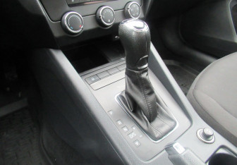 Подержанный автомобиль Skoda Octavia Liftback 2017 года (13 фото)