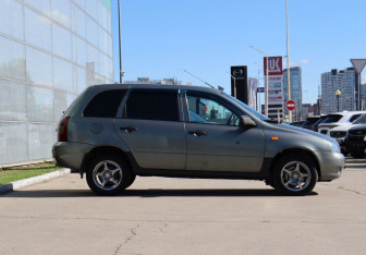Подержанный автомобиль LADA (ВАЗ) Kalina Wagon 2012 года (4 фото)