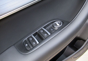 Подержанный автомобиль Chery Tiggo 7 Pro Max 2022 года (11 фото)