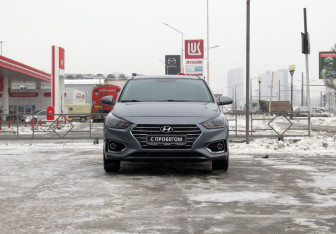 Подержанный автомобиль Hyundai Solaris Sedan 2017 года (2 фото)