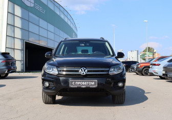 Подержанный автомобиль Volkswagen Tiguan 2014 года (2 фото)