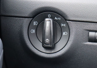 Подержанный автомобиль Skoda Octavia Liftback 2017 года (13 фото)
