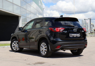 Подержанный автомобиль Mazda CX-5 2014 года (7 фото)