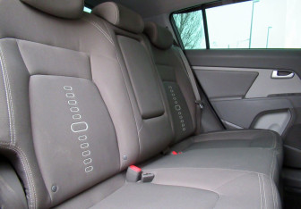 Подержанный автомобиль Kia Sportage 2011 года (10 фото)