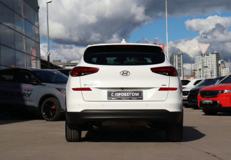 Подержанный автомобиль Hyundai Tucson 2018 года (6 фото)