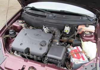 Подержанный автомобиль LADA (ВАЗ) Priora Hatchback 2011 года (18 фото)