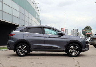 Подержанный автомобиль JAC JS6 2023 года (4 фото)