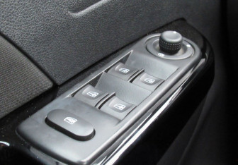 Подержанный автомобиль Renault Kaptur 2018 года (14 фото)