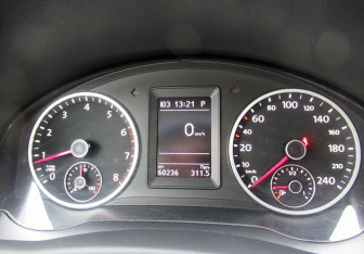 Подержанный автомобиль Volkswagen Tiguan 2013 года (19 фото)