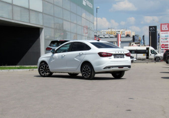 Подержанный автомобиль LADA (ВАЗ) Vesta Sedan 2024 года (7 фото)