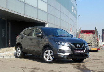 Подержанный автомобиль Nissan Qashqai 2019 года (3 фото)