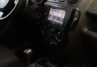 Подержанный автомобиль LADA (ВАЗ) Granta Sedan 2013 года (12 фото)