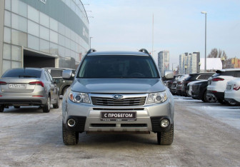Подержанный автомобиль Subaru Forester Suv 2008 года (2 фото)