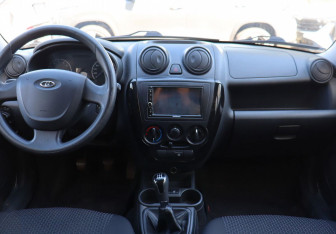 Подержанный автомобиль LADA (ВАЗ) Granta Sedan 2013 года (15 фото)
