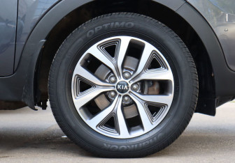 Подержанный автомобиль Kia Sportage 2014 года (9 фото)
