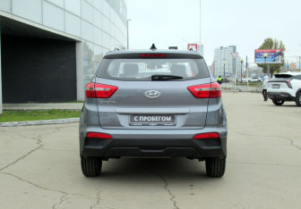 Подержанный автомобиль Hyundai Creta 2020 года (6 фото)