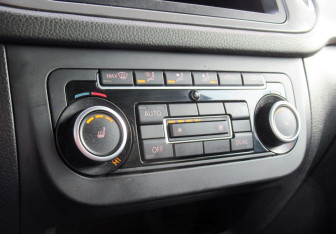 Подержанный автомобиль Volkswagen Tiguan 2011 года (16 фото)