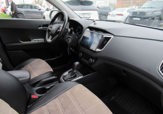 Подержанный автомобиль Hyundai Creta 2016 года (11 фото)