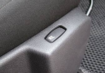 Подержанный автомобиль Renault Logan Sedan 2019 года (14 фото)