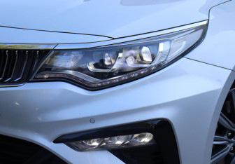 Подержанный автомобиль Kia Optima Sedan 2019 года (12 фото)