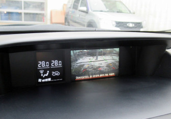 Подержанный автомобиль Subaru Impreza Hatchback 2013 года (12 фото)