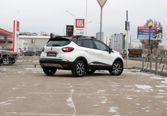 Подержанный автомобиль Renault Kaptur 2018 года (5 фото)
