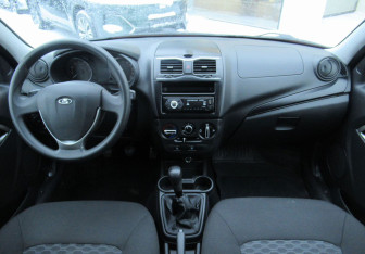 Подержанный автомобиль LADA (ВАЗ) Granta Sedan 2022 года (13 фото)